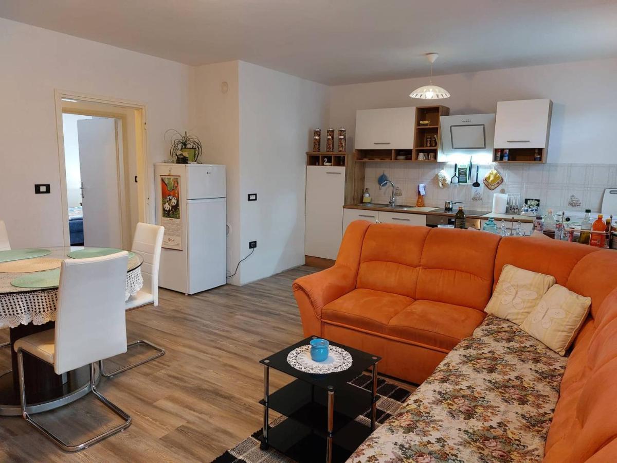 Apartment Orchidea Izola Εξωτερικό φωτογραφία