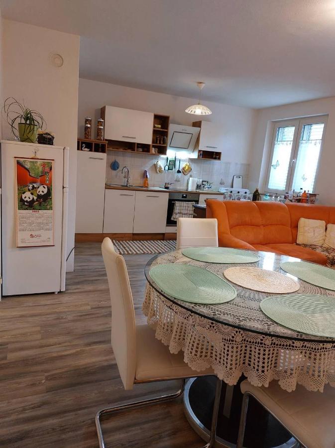 Apartment Orchidea Izola Εξωτερικό φωτογραφία